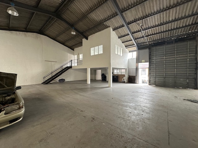 To Let commercial Property for Rent in Retreat Industrial Western Cape